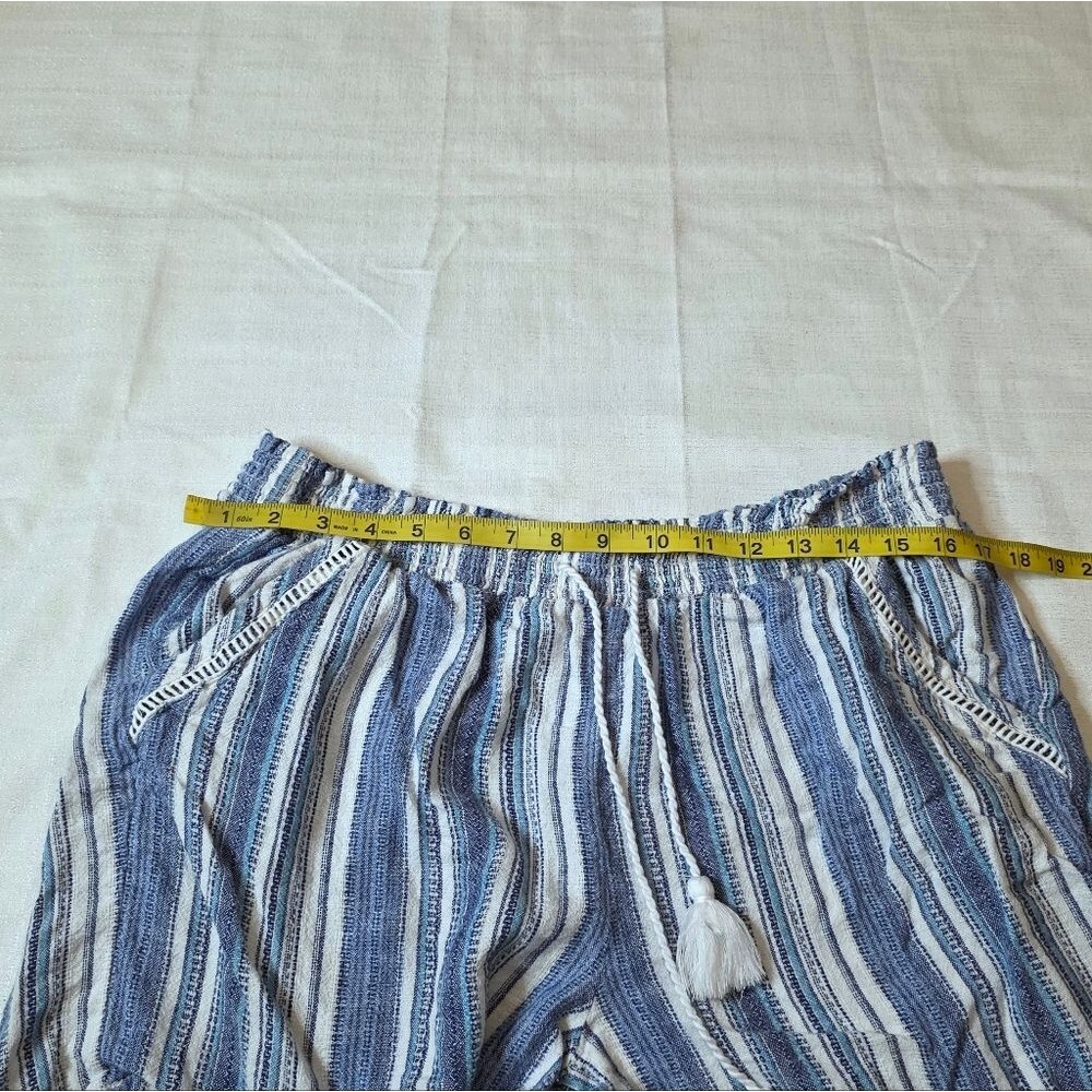 Briggs Blue and White Striped Linen Blend Shorts Elastic Waist Tassel Size XL - Picture 4 of 10
